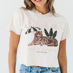 Beverly Hills Tiger Graphic Crop Tee Vintage California Graphic T Shirt NWT